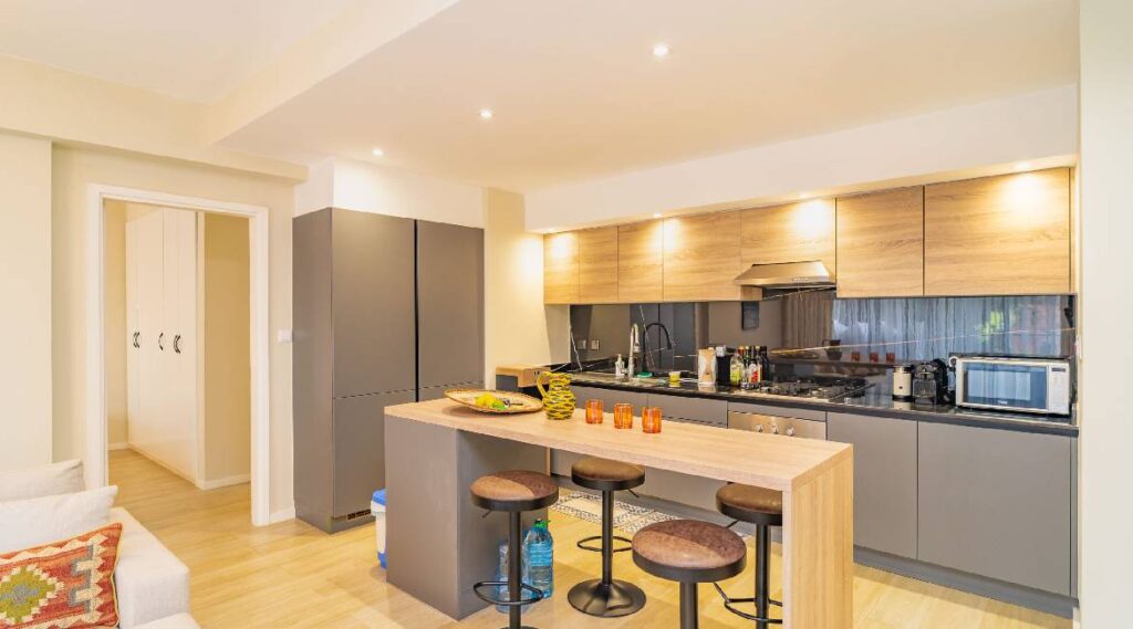 Riverside Drive apartments1.1